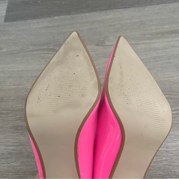 Wild Diva Pointed Heels - Picture 4 of 5